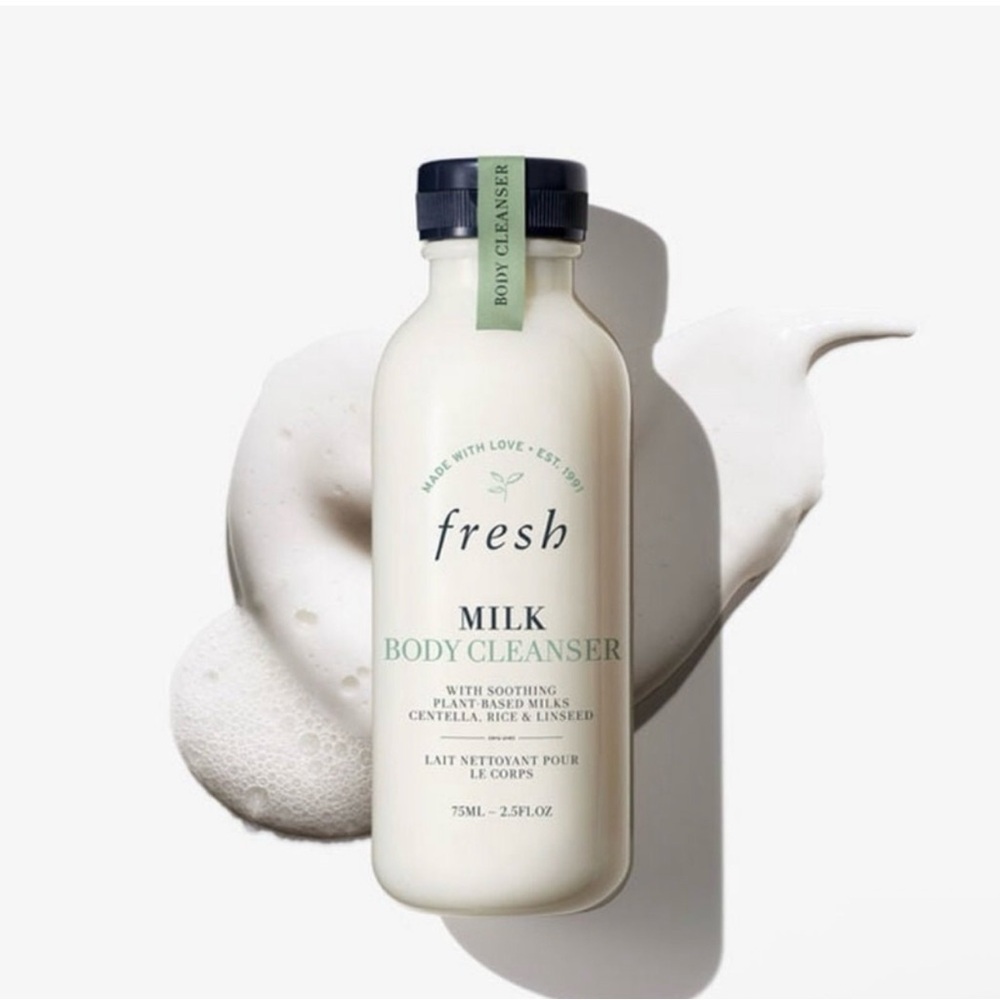 Fresh Milk Body Cleanser with Cream and Green Accents